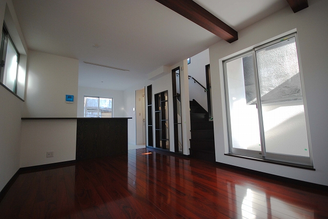 e4bfaee6ada3e5be8ce794bbe5838f-027-s