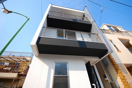 e7ab8be88ab1e291a0-s