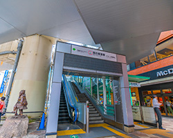 西日暮里駅